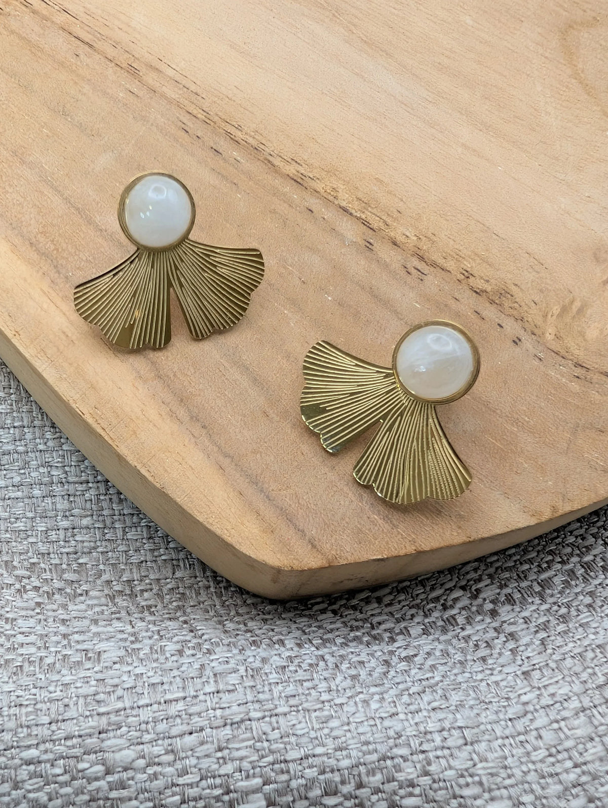 Boucles d'oreilles pierre de lune gingko