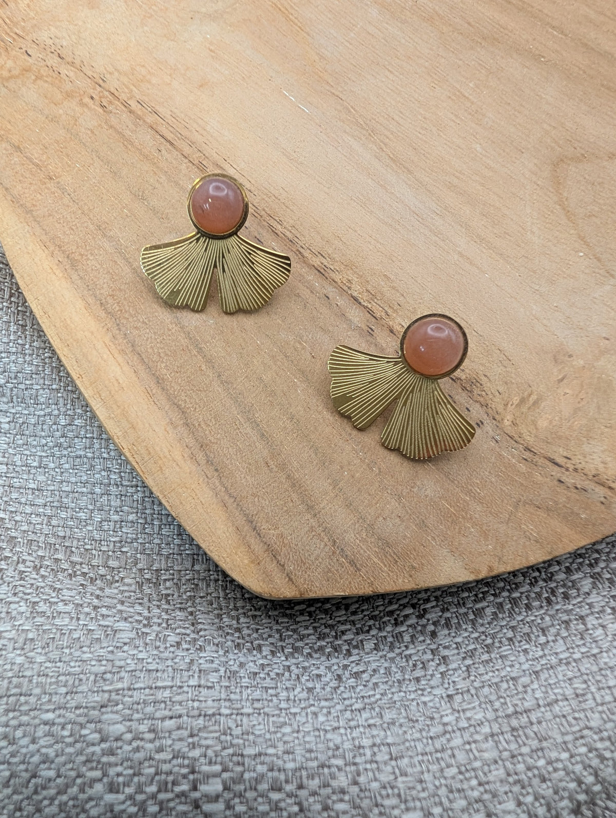 Boucles d'oreilles pierre de soleil gingko