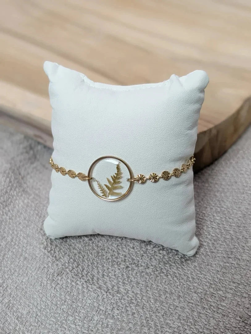 Bracelet doré fougère