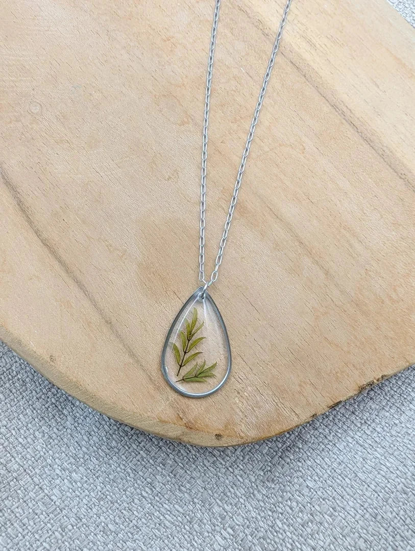 collier goutte acacia