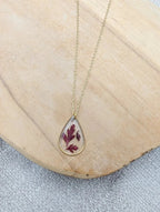 collier goutte géranium sauvage