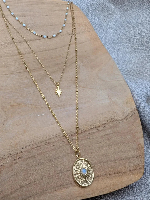 Collier triple rangs horizon